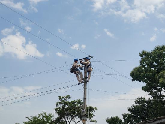 重慶開州老舊臺(tái)區(qū)升級改造 提升鄉(xiāng)村供電質(zhì)量