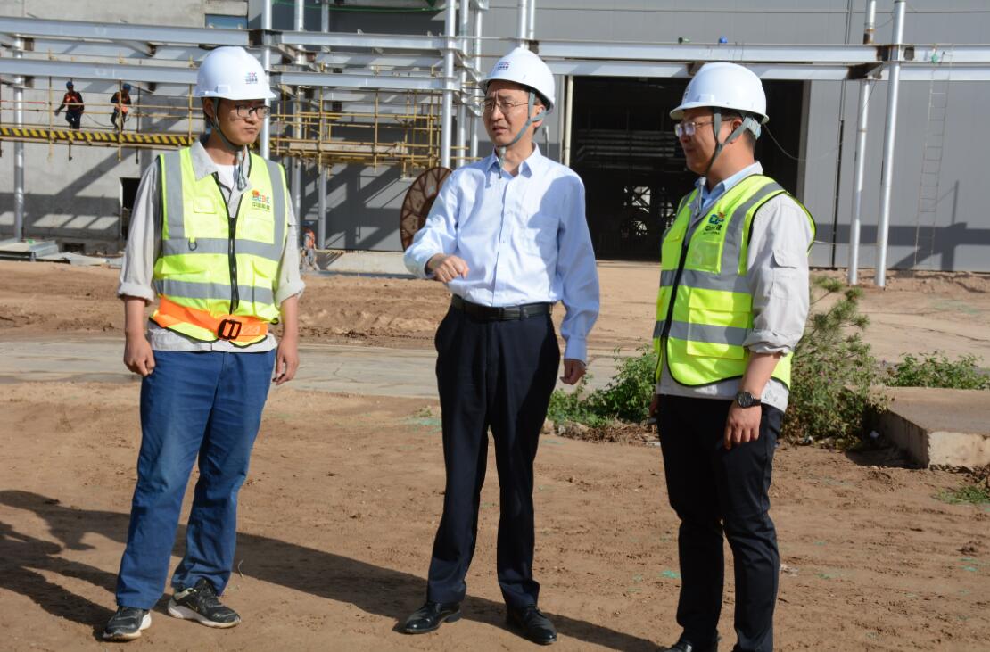 中國能建建筑集團黨委委員、副總經(jīng)理汪公河到正寧百萬項目調(diào)研指導