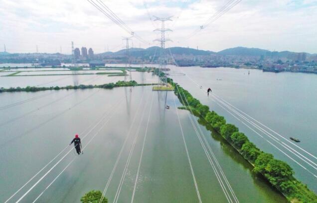 廣東汕頭海門電廠三、四號機(jī)組送出輸變電工程項目投產(chǎn)